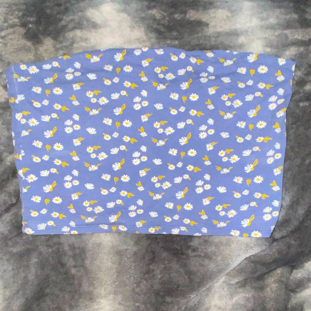 Wild fable, size large
